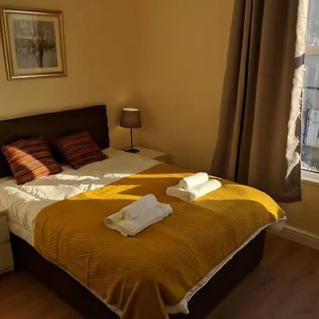 דירה Lawrence House *